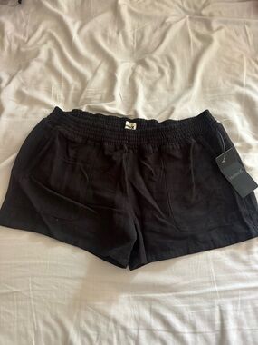 Hurley Black Women's Elastic-Waist Athletic Shorts